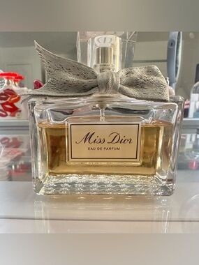 Miss Dior Eau de Parfum 100ml / 3.4oz Authentic – Almost Full No Box